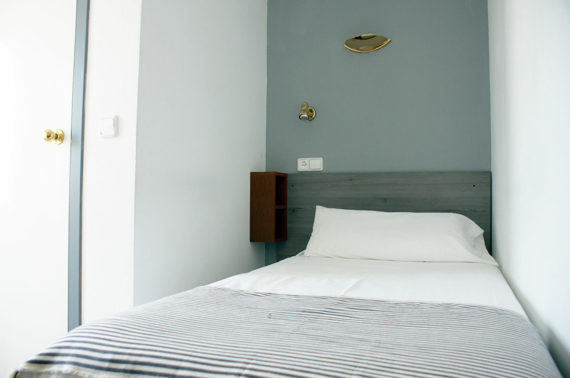 Hostal Plaja I Pati De Can Plaja ปาลาฟรูเจย์ ภายนอก รูปภาพ