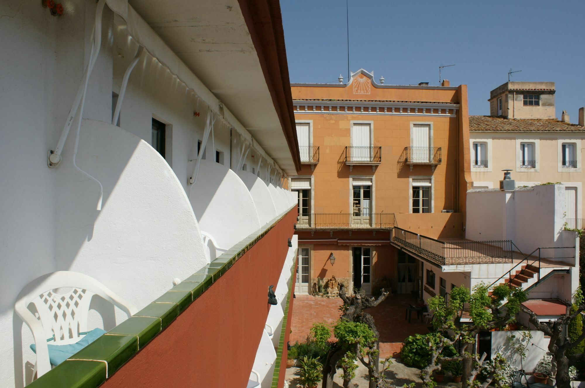 Hostal Plaja I Pati De Can Plaja ปาลาฟรูเจย์ ภายนอก รูปภาพ