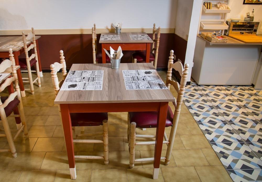 Hostal Plaja I Pati De Can Plaja ปาลาฟรูเจย์ ภายนอก รูปภาพ